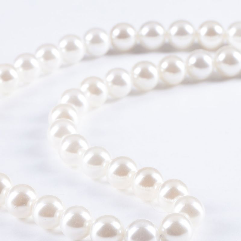 Scoica alb perlat sfere 10 mm - magazinuldepietre.ro